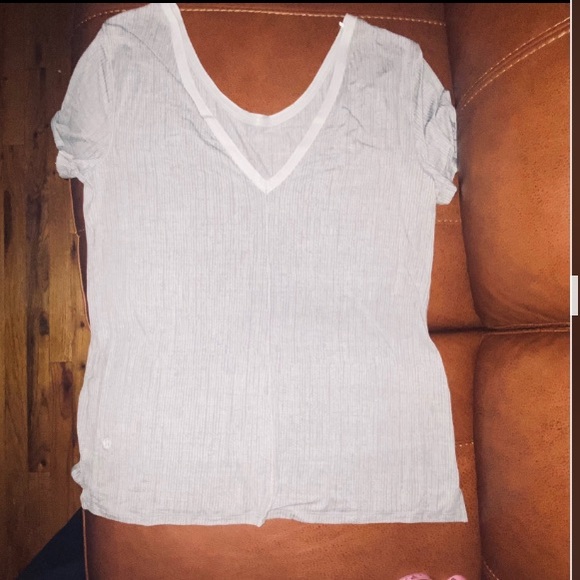 lululemon burnout tee - Picture 5 of 8